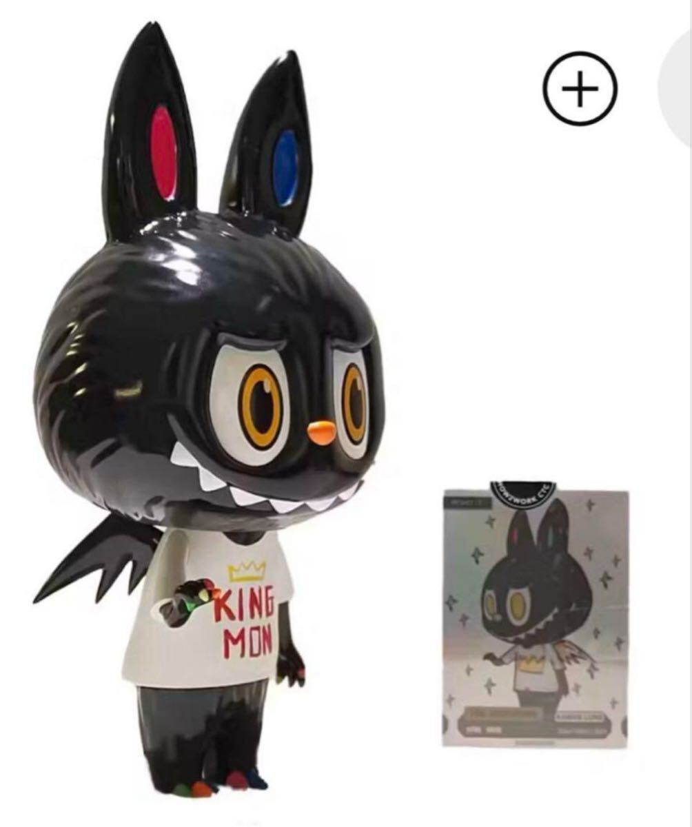 KINGMON STAND (BLACK) by kasing lung x how2work hk キングモン