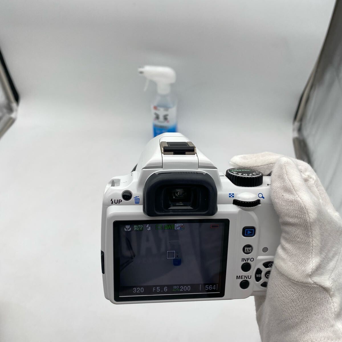 II 美品 ペンタックス PENTAX K-r ダブルズームキット ホワイト