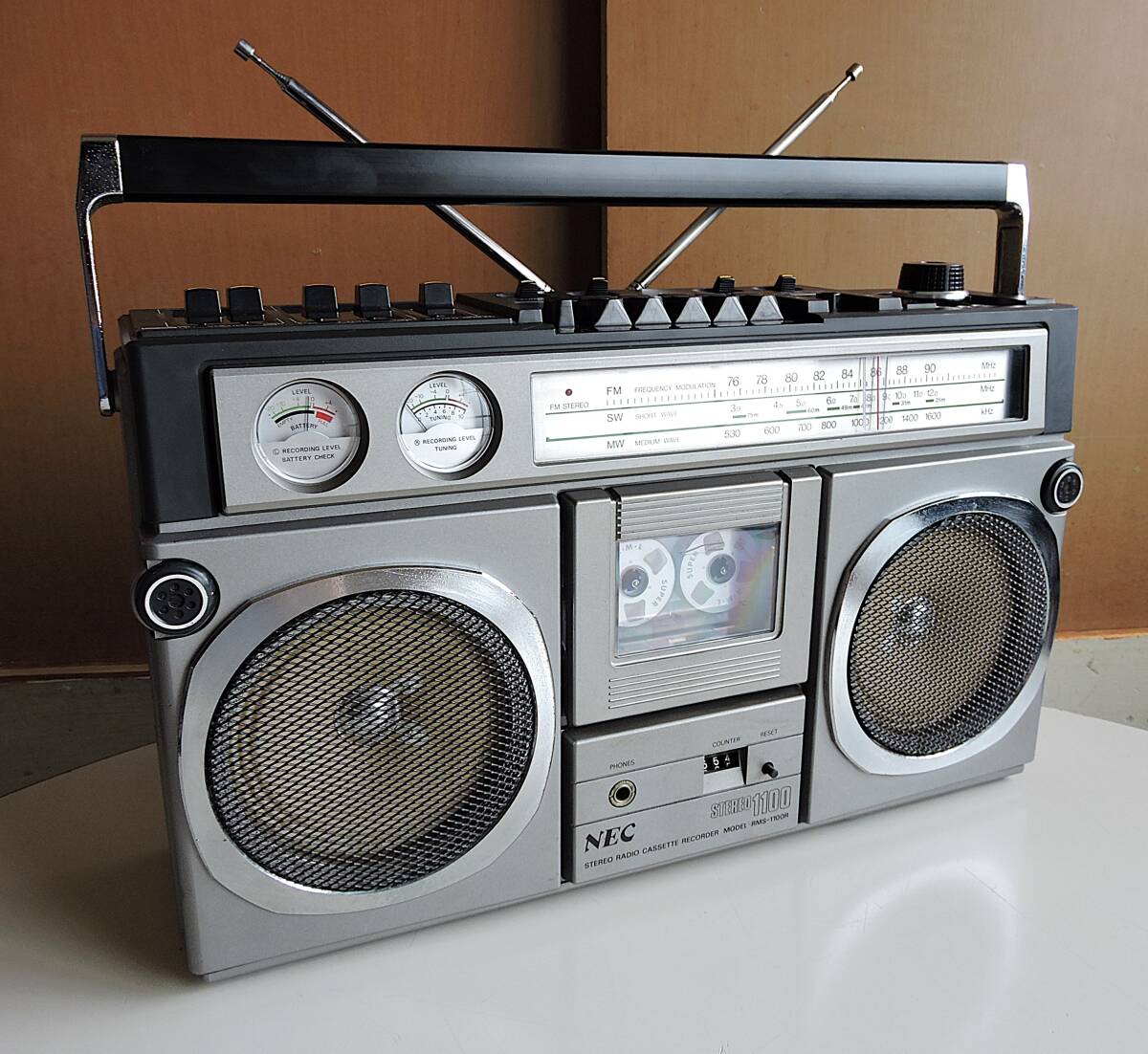 専用品／NEC／ラジカセ／RMS-1100R／メンテナンス済み／メンテキット付属 70s 3バンド・ラジオ ビンテージ ラジカセ NEC RMS-1100R 整備済 動作