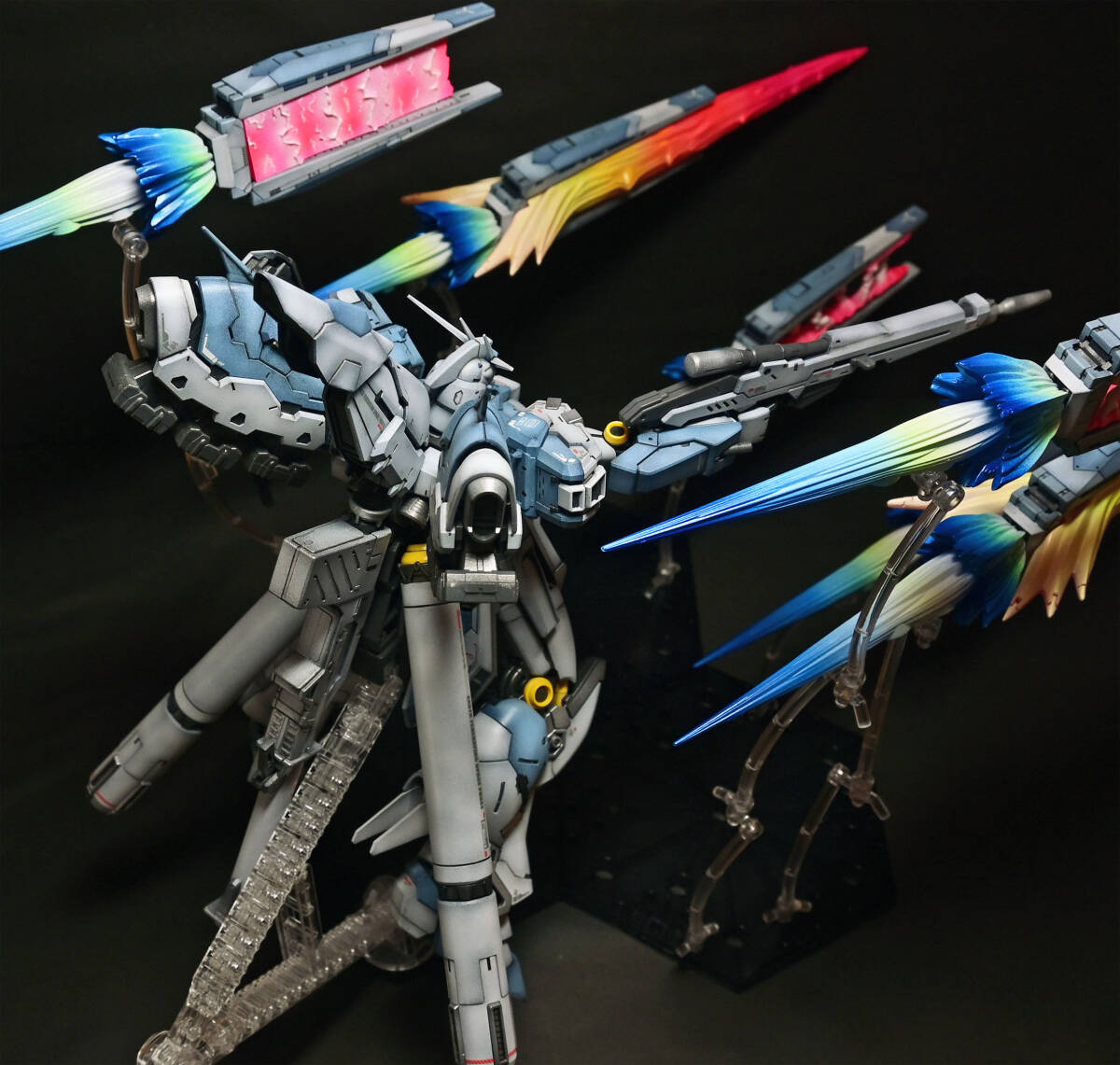 RG 1/144 RX-93-V2 Hi-vガンダム + フィン・ファンネルエフェクトセット 全塗装 完成品_7