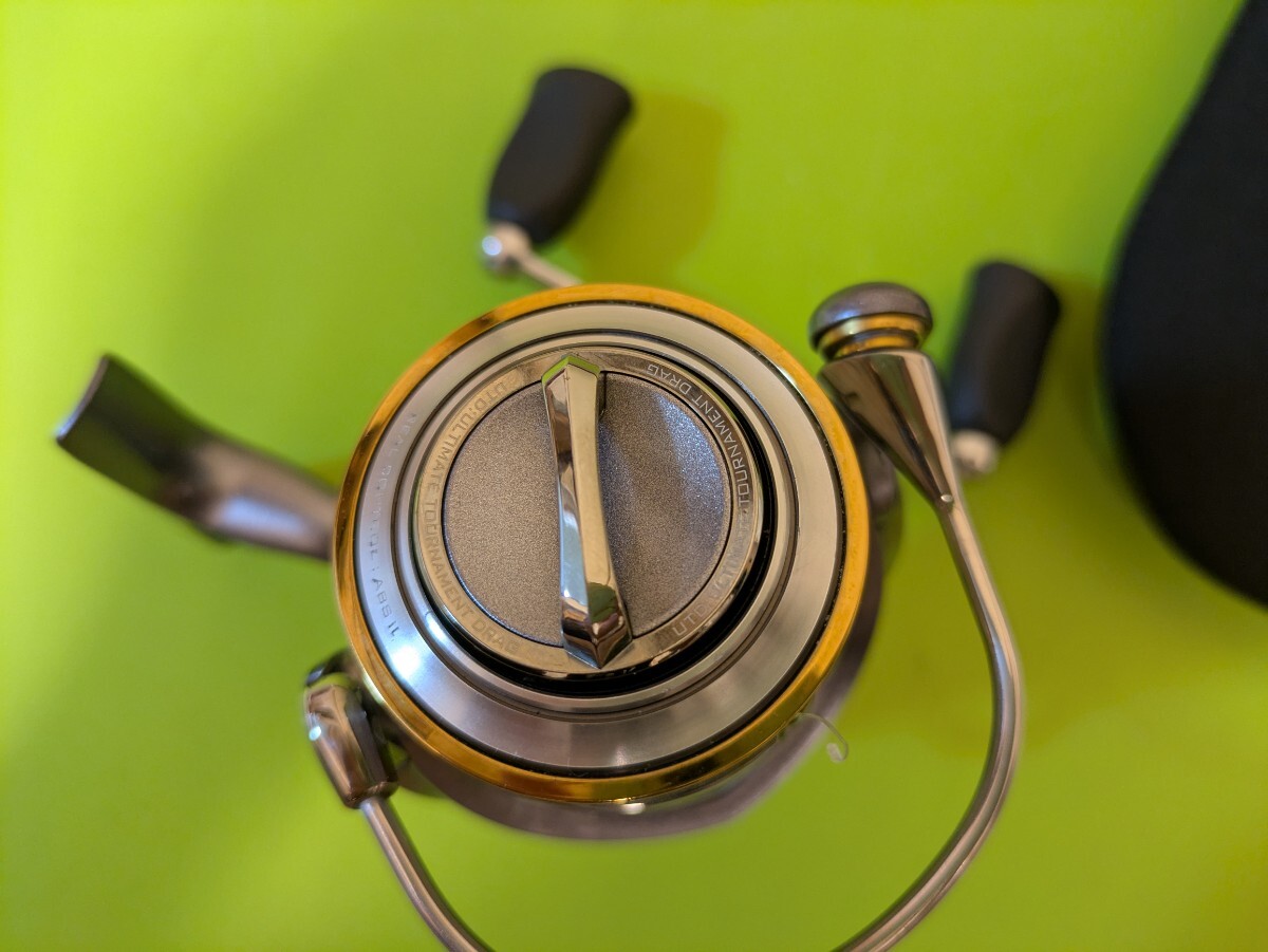 中古　12 イグジスト　2508PE DH ダイワ　ラインローラー固着_5