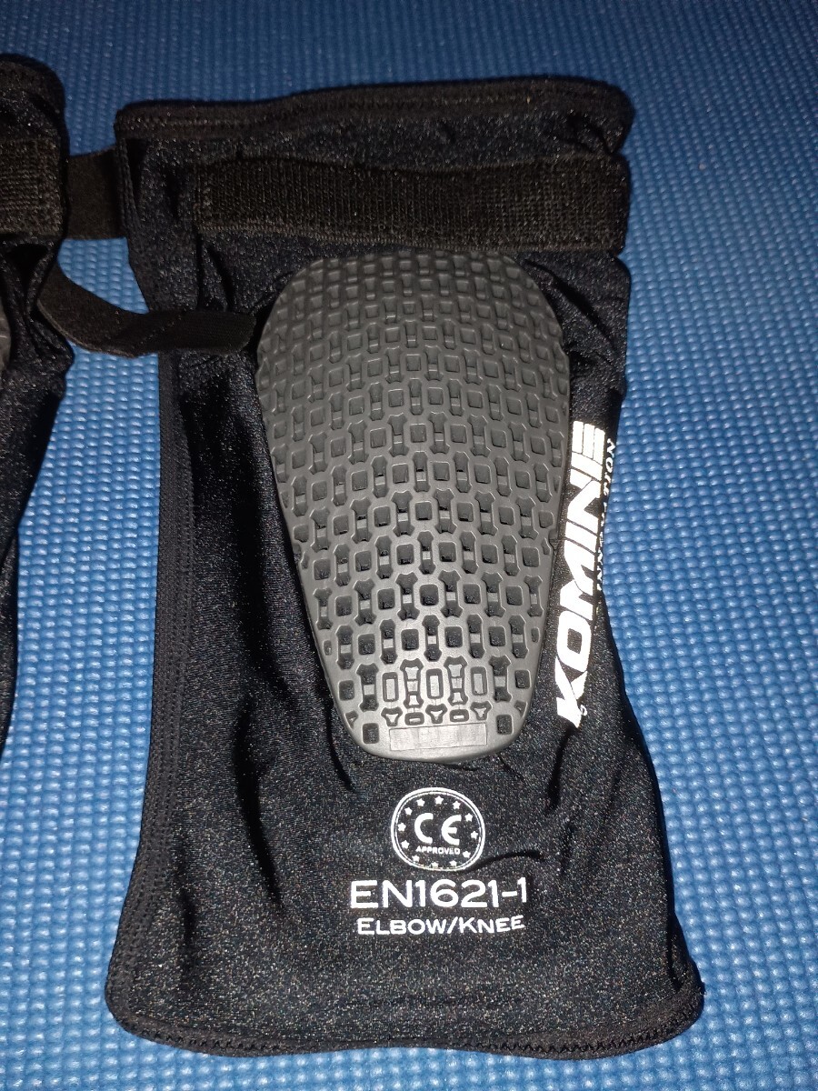 コミネ　SK-827 エアスルーCE サポートニーガードフィット　多数通気孔　CE規格　膝プロテクター。 サポータータイプ軽量薄_2