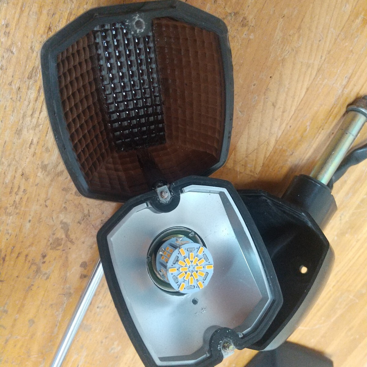 GPZ900R 純正ウインカー　ポッシュスモークレンズ　LEDバルブ　中古品_9