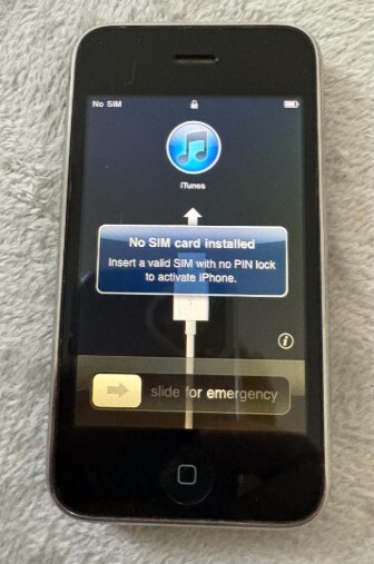 Apple iPhone 3G 16GB　ブラック★1円_2