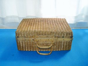 ★全国送料無料（沖縄/離島もOK）　籐製品　籐製のバスケット（ランチボックス）★ピクニ