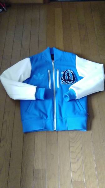 アディダス　オリジナルス　WIND STTOPPER 　スタジャン　