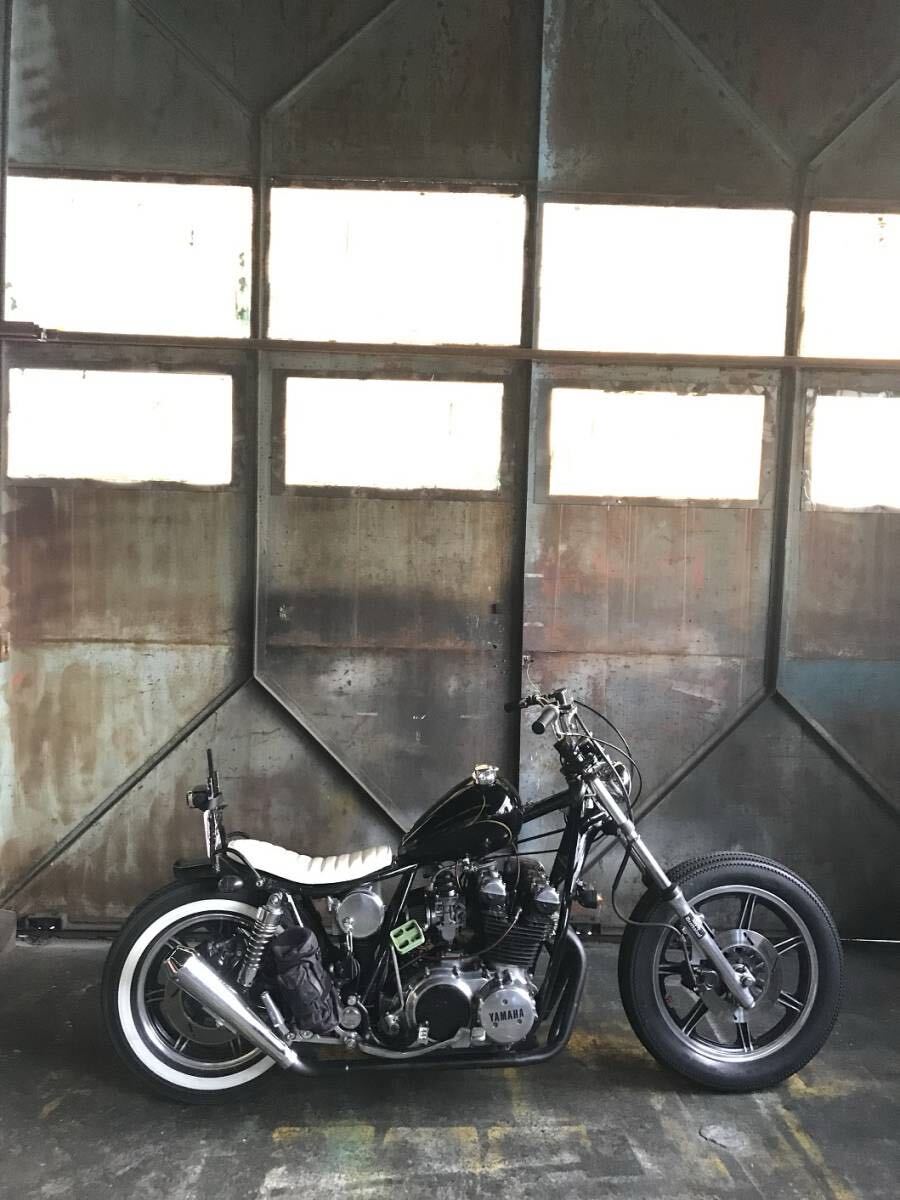 J*f様 アルミ電装ボックス　250TR エストレア250 SR400 アルミ製オイルタンク風 汎用電装ボックス SR グラストラッカー