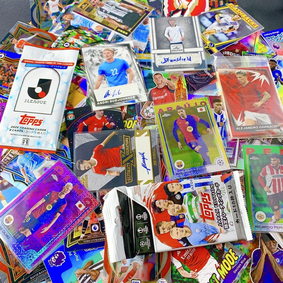 サッカーカード PANINIの値段と価格推移は？｜106件の売買データから