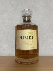 響 12年の平均価格は40,794円｜ウイスキーの価格相場・買取価格