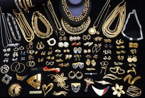 Monet ネックレスの値段と価格推移は？｜288件の売買データからMonet