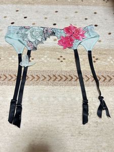 ワコール サルート83G 40周年記念 マリリンモンロー ガーターベルト М TU 新品未使用品