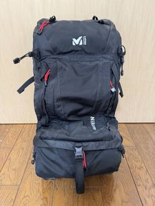 NikonとMIllet（ニコンとミレー）のコラボカメラザック