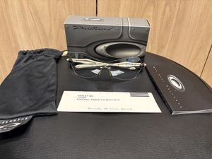 OAKLEY オークリーサングラス Dartboard jacket FRAME:WFITE CAMO LENS: TITANIUM CLEAR