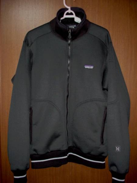 patagonia　パタゴニア　グラニュラージャケット　R2　Ｓ　MA-1