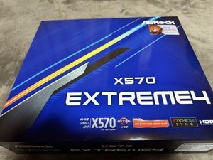 マザーボード ASRock X570 EXTREME4