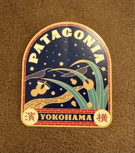 新品正規品激レア パタゴニア 横浜店限定 防水ステッカー②