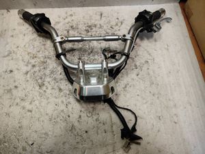 マジェスティ125 FI/キャブ 用 バーハンドル周りセット おまけスイッチ ハンドル ブレー