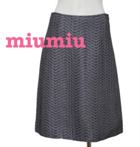 ミュウミュウ☆miumiu上品なシルク混スカート光沢グレープラダ 【公式