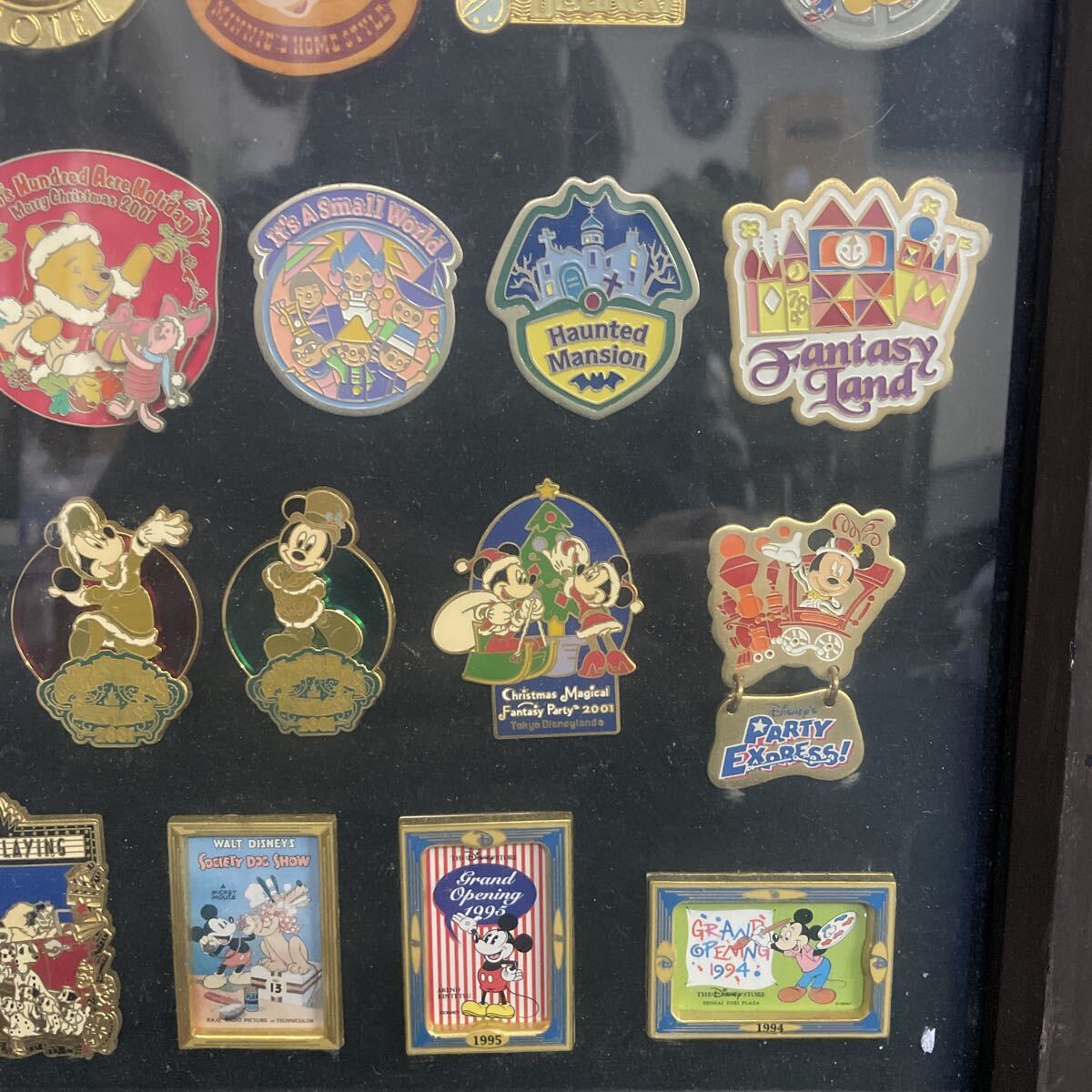 Disney ディズニー ピンバッジ 42個セット まとめ 1994年〜 記念品