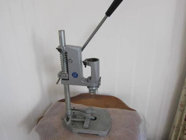 マキタ　角ノミドリルスタンド　６５型　中古　良品