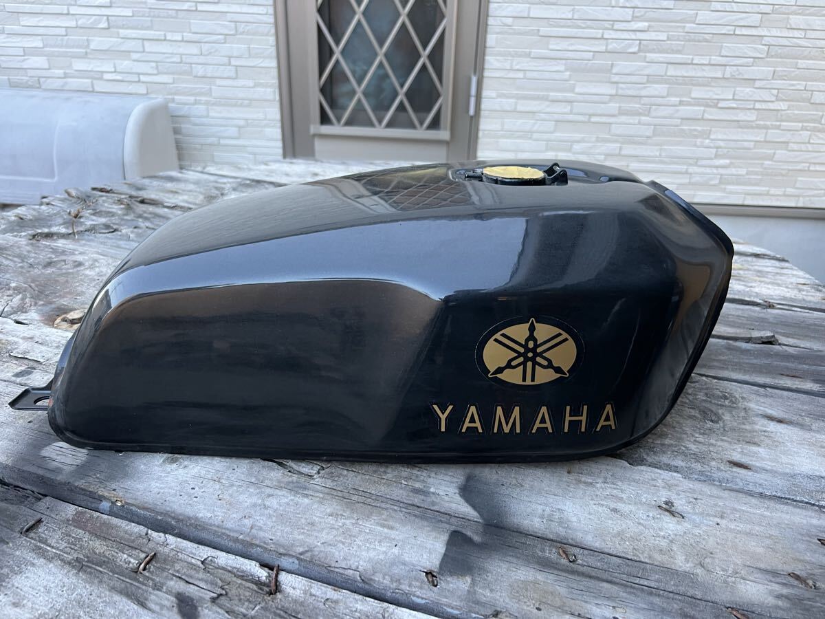 YAMAHA rd250 rd400 ガソリンタンク フューエルタンク 1a4 1a1 角