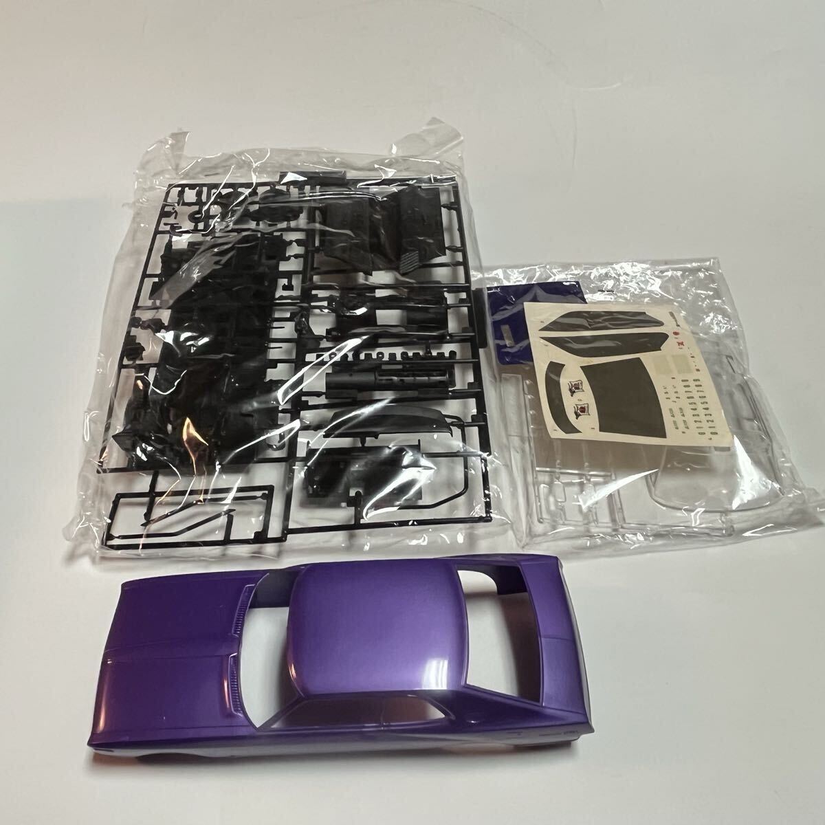 旧車プラモデル 未組立1/24マルイ ローレルSGX 当時物経年保管品 街道