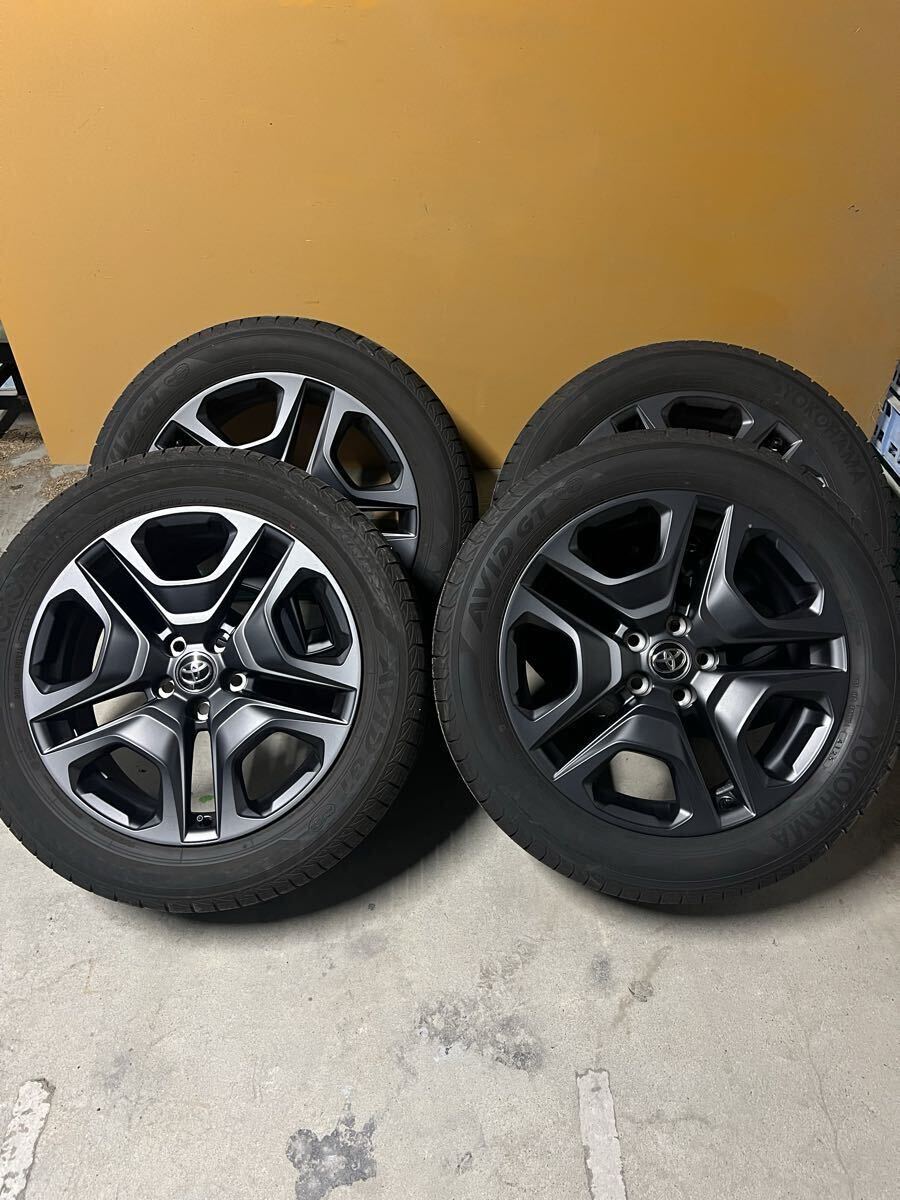 トヨタRAV4 アドベンチャー純正オプションホイール 新車から3ヶ月使用