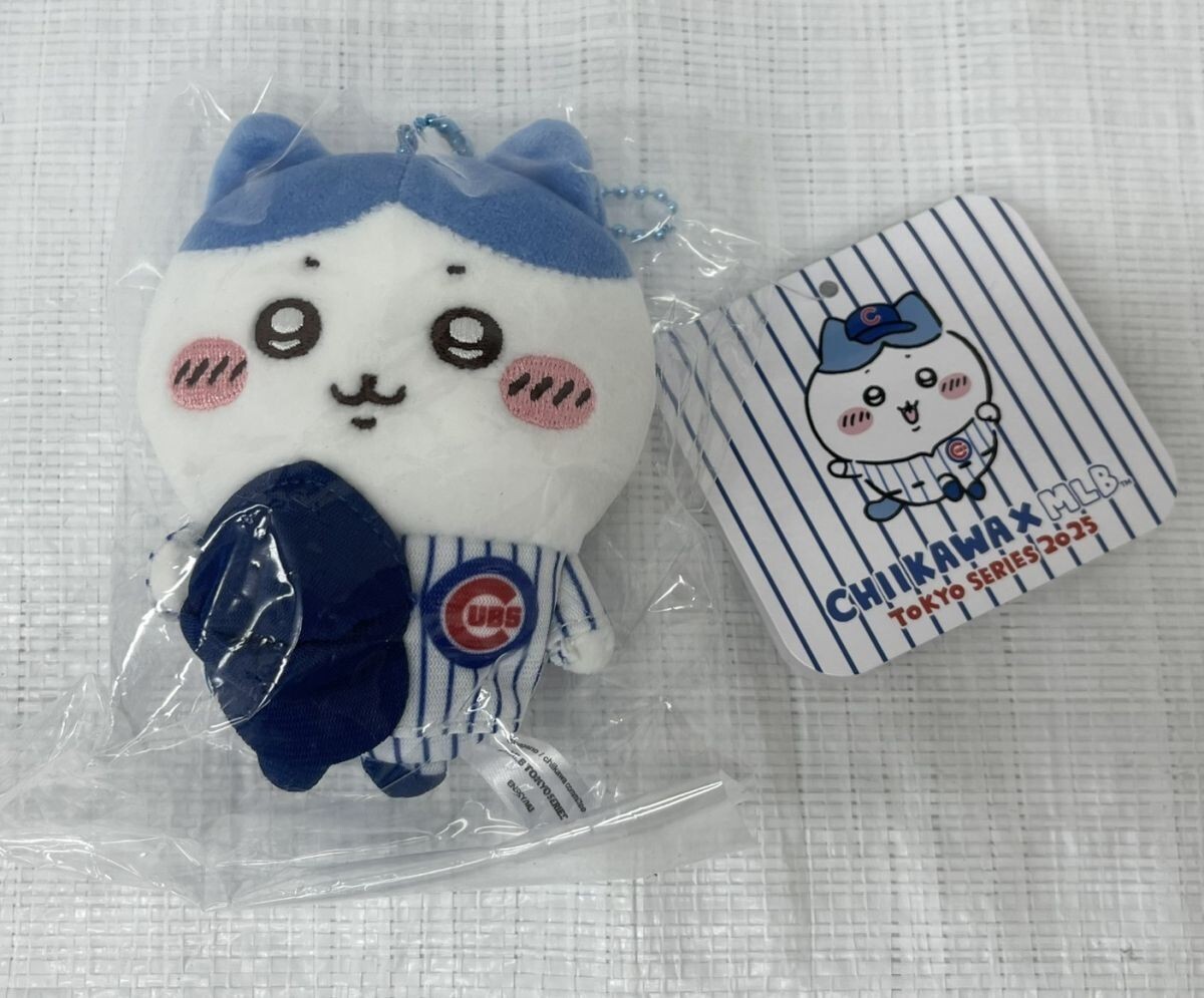D554-W7-3186 ちいかわ ハチワレ うさぎ MLB 東京シリーズ 2025