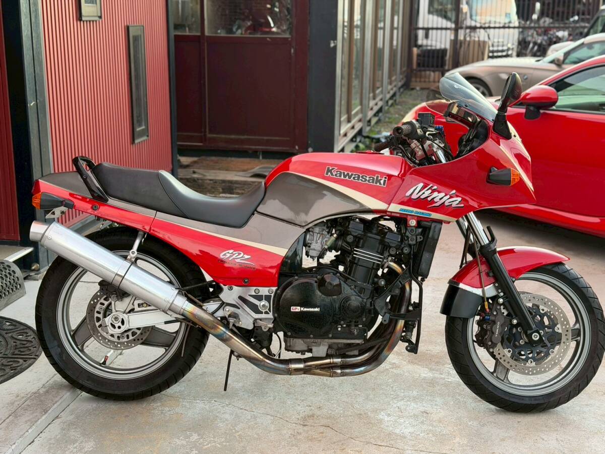 R出品 cbr600rrの値段と価格推移は？｜753件の売買データからcbr600rrの価値