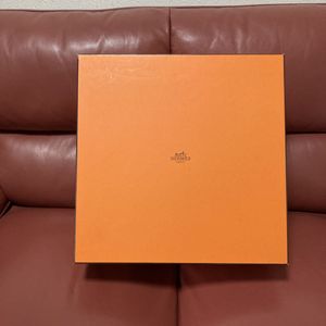 バーキン35 エルメスの値段と価格推移は？｜32件の売買データから