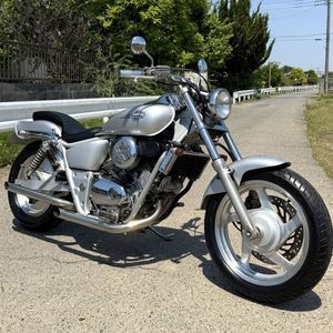 mc26マグナ250 実働　書類あり mc26マグナ250 実働 書類あり Vツイン マグナ250の値段と価格推移は？