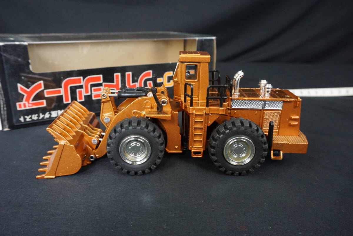 シンセイ ミニパワー ワイドシリーズ 1/75 CATERPILLAR 992C ホイール