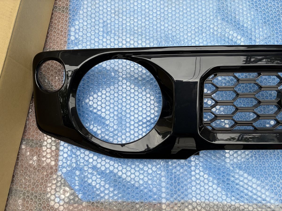 【新車外し・極美品】JB64 新型ジムニー 純正フロントグリル（5型）室内保管 ジムニー フロントグリル JB64 スズキ純正 5型 新車オプション外し 黒