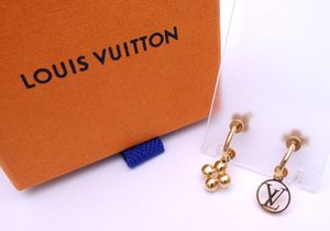 ヴィトン 布袋のYahoo!オークション(旧ヤフオク!)の相場・価格を見る