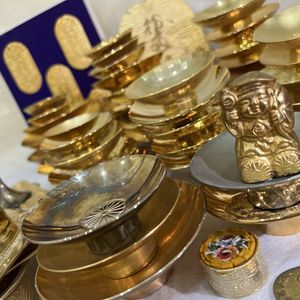 大量まとめ12.3キロ　金杯・銀杯・置物・24K・アクセサリーなど 銀杯 金杯の値段と価格推移は？｜59件の売買データから銀杯 金杯の価値