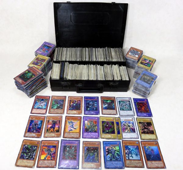 遊戯王 デュエルモンスターズ カード 大量約2800枚 レア等多数 【公式