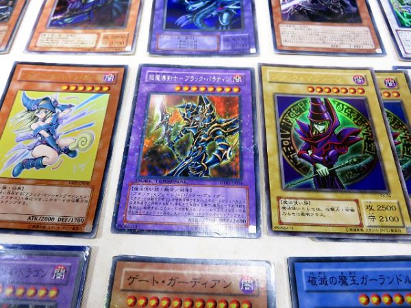遊戯王 デュエルモンスターズ カード 大量約2800枚 レア等多数 【公式