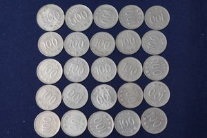 韓国硬貨100ウォンの値段と価格推移は？｜1件の売買データから韓国硬貨