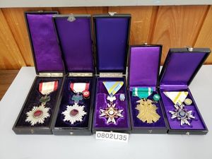旭日章のYahoo!オークション(旧ヤフオク!)の相場・価格を見る｜Yahoo