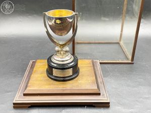銀 トロフィーの値段と価格推移は？｜30件の売買データから銀