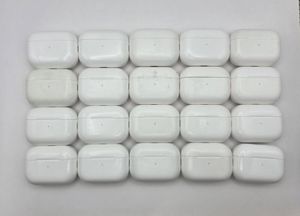 ワイヤレスイヤホンケースのみの値段と価格推移は？｜57件の売買データ