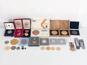 expo 85 メダルの値段と価格推移は？｜28件の売買データからexpo 85