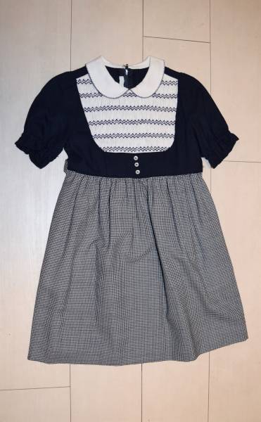 キッズ服(100cm~) 美品 白金よつば スモッキングワンピース