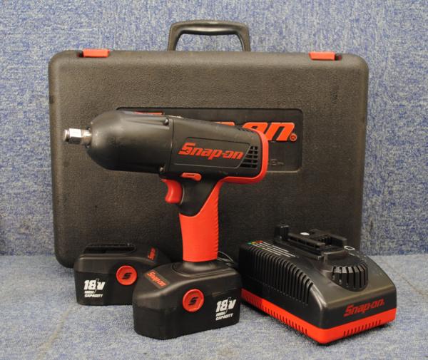 スナップオン★電動インパクトレンチ★CTJ4850★充電器 ケース付