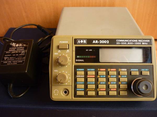 AOR AR-2002　広域受信機　ジャンク