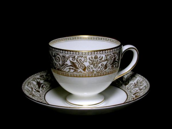 □ウェッジウッド フロレンティーンゴールド・カップ＆ソーサー