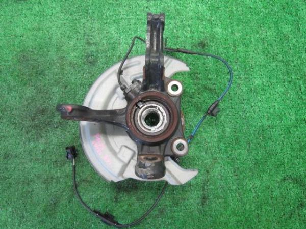 タントカスタムL375S左フロントナックル