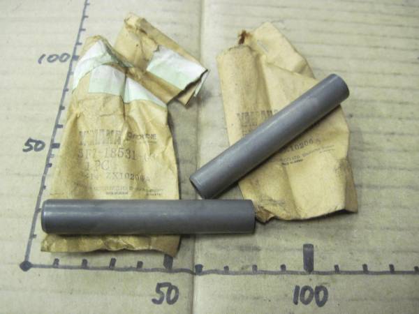 TZ250[5F7]レーサー他シフトフォークガイドバー2点　未使用品