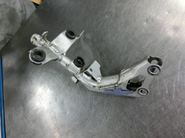 NSR250R-SP メーターステー、カウルステー☆MC28