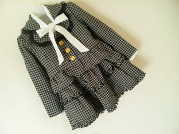 新品タグ付＊フォーマルスーツ＊ブラウスのみ着用【110】